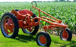 cuba-cleber-allis-tractor